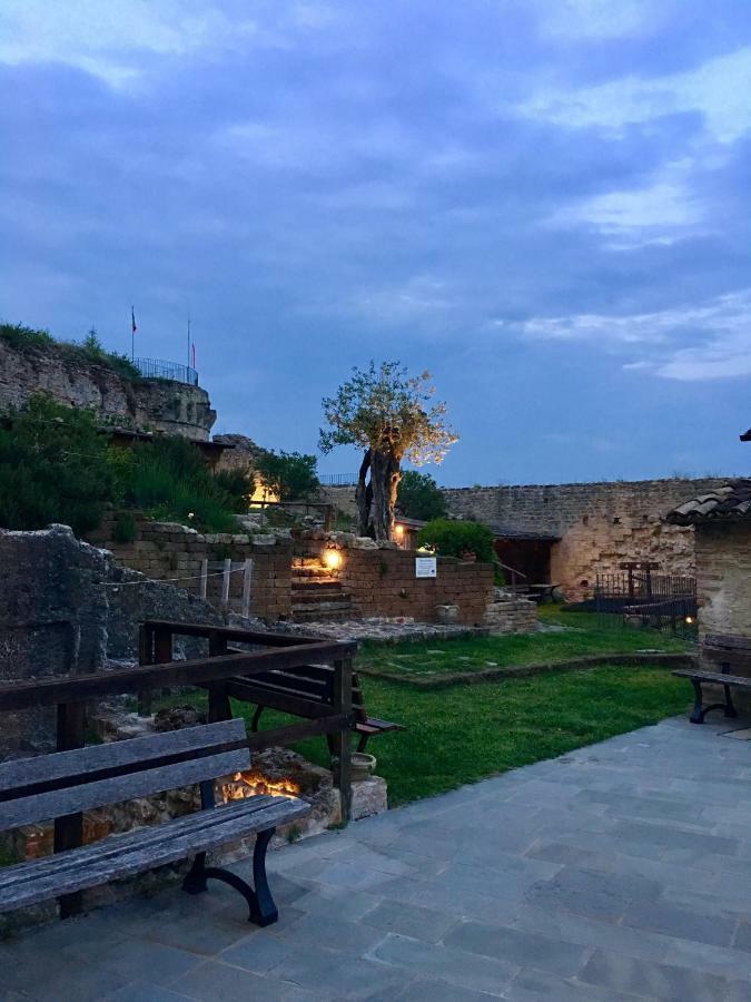 Alla Locanda Del Cinquecento Castrocaro Terme Eksteriør billede